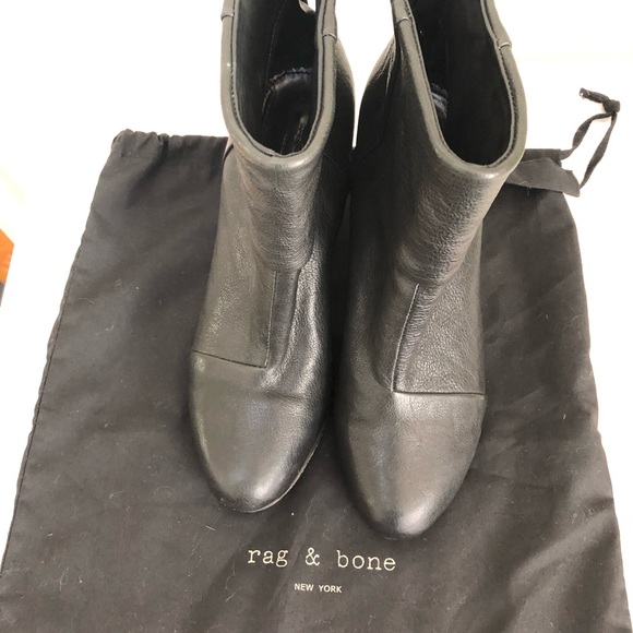 Rag and Bone black booties - Picture 4 of 4